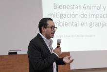 Hablan de biotecnología en la bienvenida académica de Veterinaria del CUSur