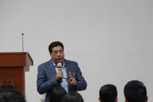 Se actualizan en ciencia durante la bienvenida de la División de Ciencias Exactas del CUSur