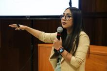Dictan conferencia sobre el amor consensuado en el Día del Amor y la Amistad