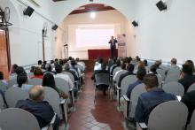 Fiscal anticorrupción de Jalisco charla con funcionarios públicos de 12 municipios del sur de Jalisco