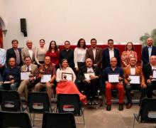 Reconocen a personal jubilado del CUSur por su dedicación y esfuerzo