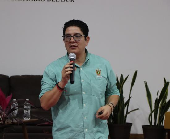 Más de 2,700 jóvenes conocieron la oferta académica en la XXIV Feria Una Mirada al CUSur