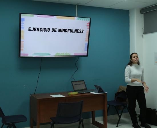 CUSur reforzó la atención a la salud mental con talleres coordinados por la Clínica Escuela y SISSMA