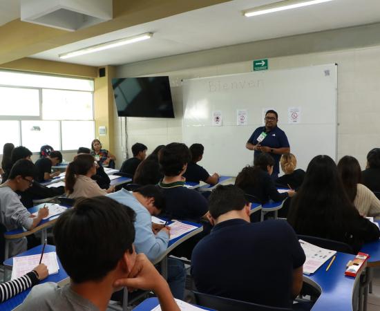 98.11% de asistencia en el examen de admisión del CUSur 2025-A