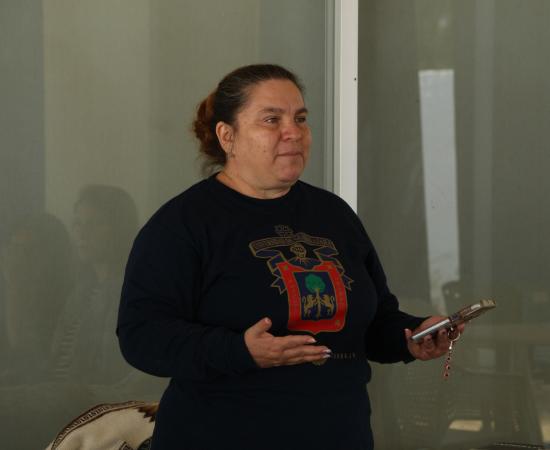 Estudiantes reflexionan sobre el valor intrínseco de la naturaleza en taller de ecopoesía