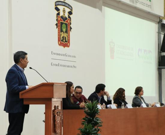 CUSur da la bienvenida a más de 800 estudiantes en el inicio del ciclo escolar 2025 "A"