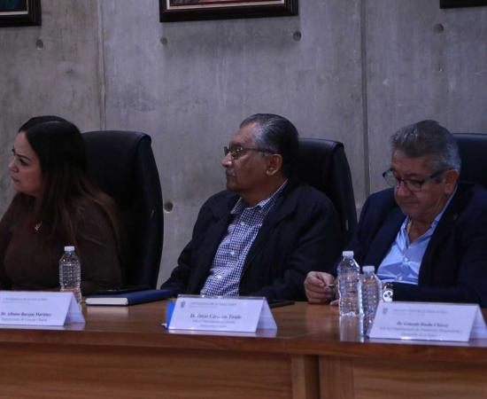 Presentan el 3.er Informe de Actividades de la División de Ciencias Exactas, Naturales y Tecnológicas en el CUSur