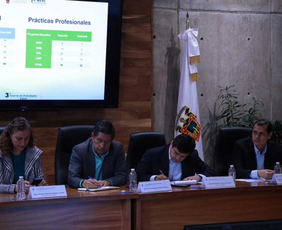 Presentan el 3.er Informe de Actividades de la División de Ciencias Exactas, Naturales y Tecnológicas en el CUSur