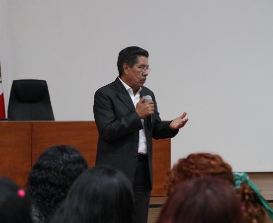 Expertos de la OPS comparten conocimiento en el cierre de las Jornadas de Medicina