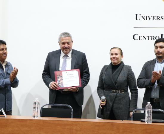 La comunidad de derecho del CUSur inaugura el ciclo escolar hablando sobre constitucionalismo jurídico