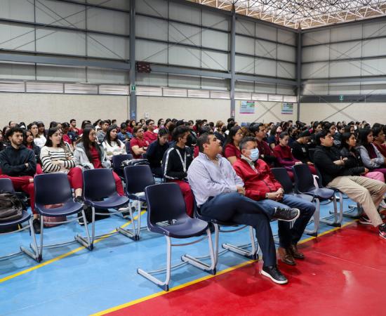 Los alumnos de Cirujano dentista del CUSur se actualizan en ondotopediatría