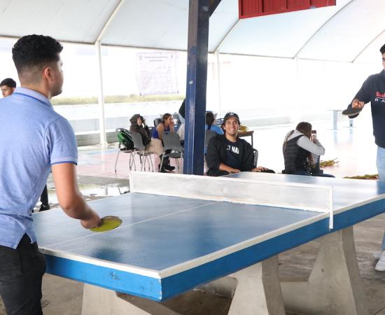 La comunidad del CUSur participa en la Feria de los Derechos Universitarios