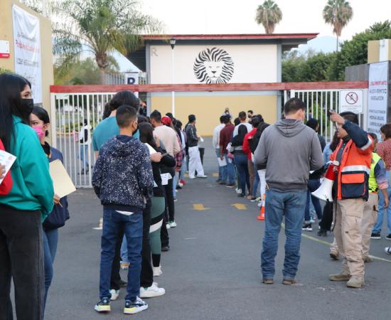 Más de 2 mil 500 aspirantes realizaron examen de admisión para el CUSur