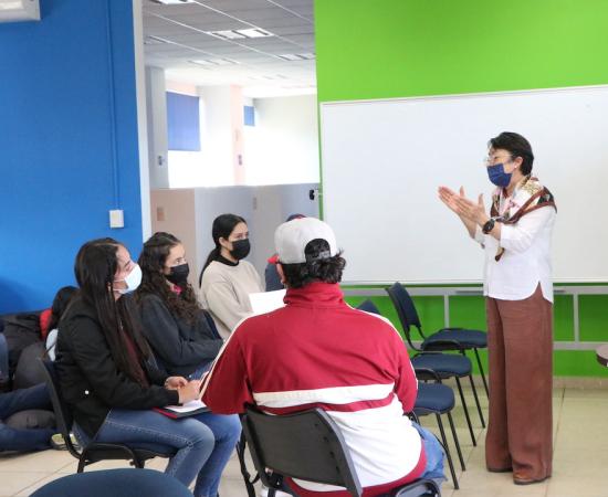 Realizan taller para emprender investigaciones en el CUSur