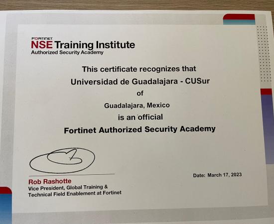 Autorizan al CUSur para certificar a estudiantes y profesores en seguridad de la información