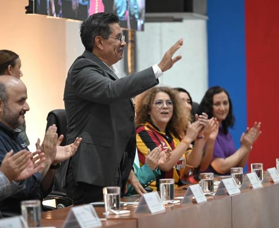 El Rector Salazar Estrada destacó logros en Docencia e Investigación en su Segundo Informe de Actividades	