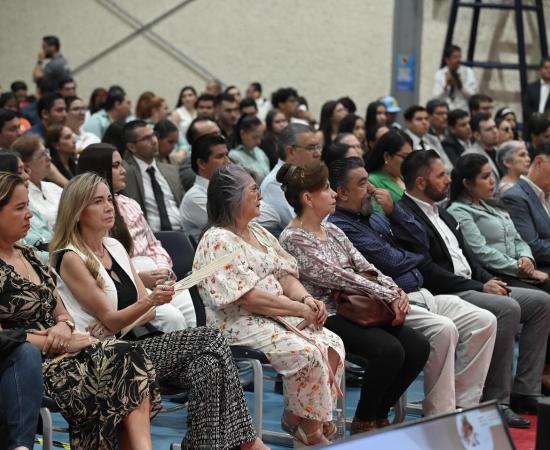 El Rector Salazar Estrada destacó logros en Docencia e Investigación en su Segundo Informe de Actividades	