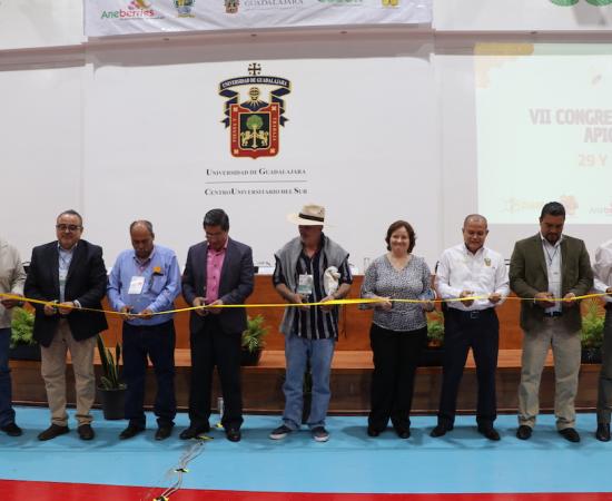 Inauguran VII Congreso Mexicano de Apicultores 2023 en el CUSur