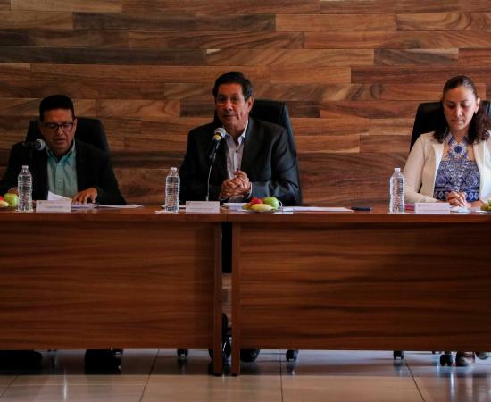Consejo de Centro elige a nuevo contralor en el CUSur