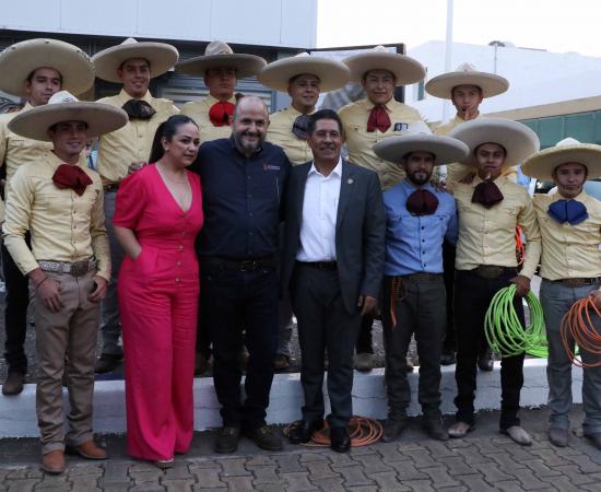 El Rector Salazar Estrada destacó logros en Docencia e Investigación en su Segundo Informe de Actividades	