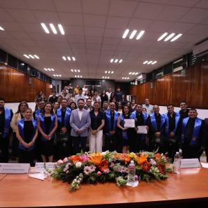 Egresan 12 estudiantes de la Maestría en Administración de Negocios del CUSur